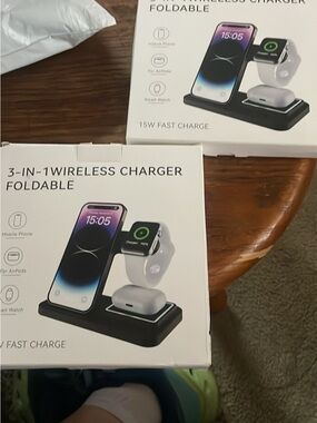 3-in-1 Foldable Wireless Charger Stand - Black